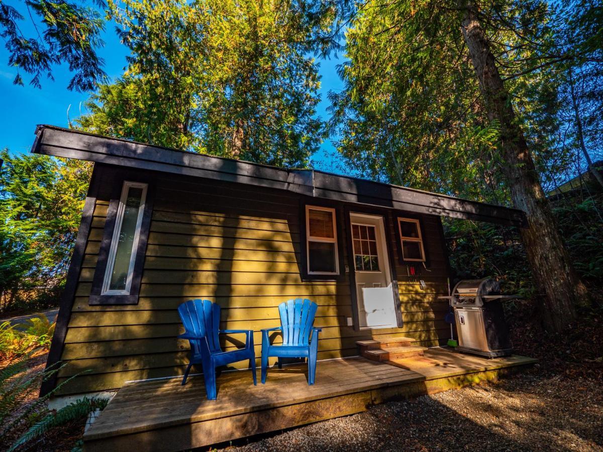 Surfs Inn Rainforest Cottages Ucluelet Buitenkant foto